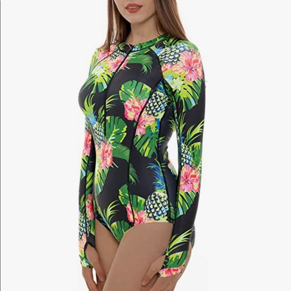 BNWT long sleeve bathing suit